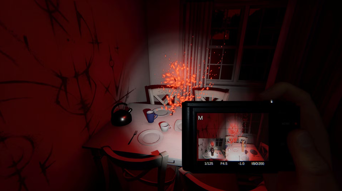 Xbox Series X Version of Phasmophobia Includes Feature Absent in PS5 Release - Image 1