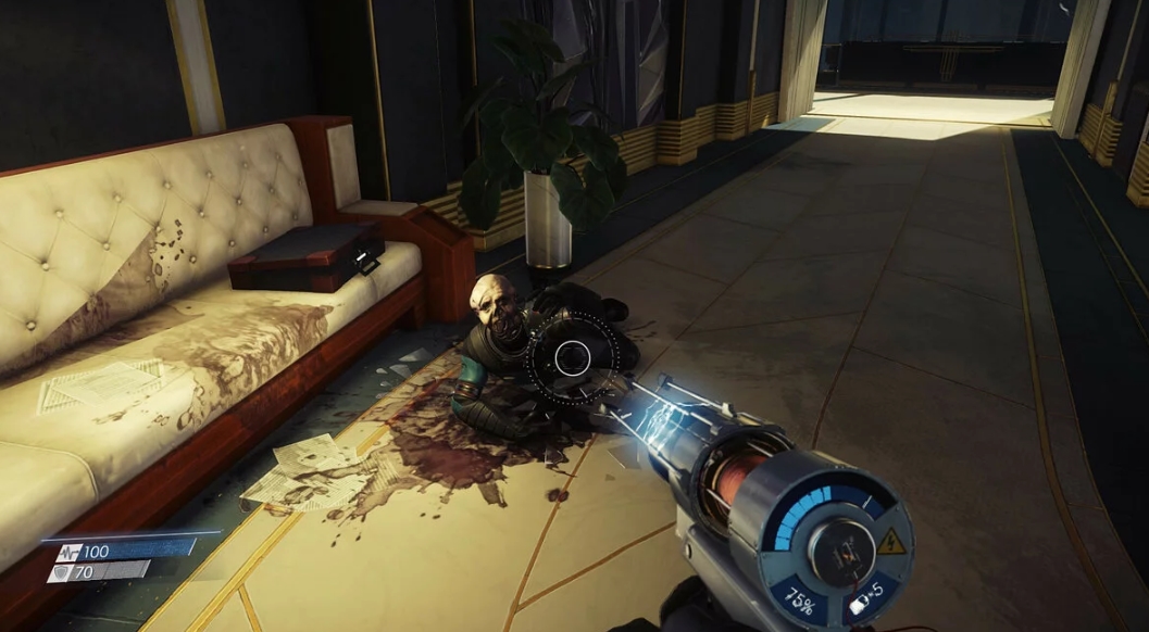 Typhon attack inside Talos 1 corridor in Prey