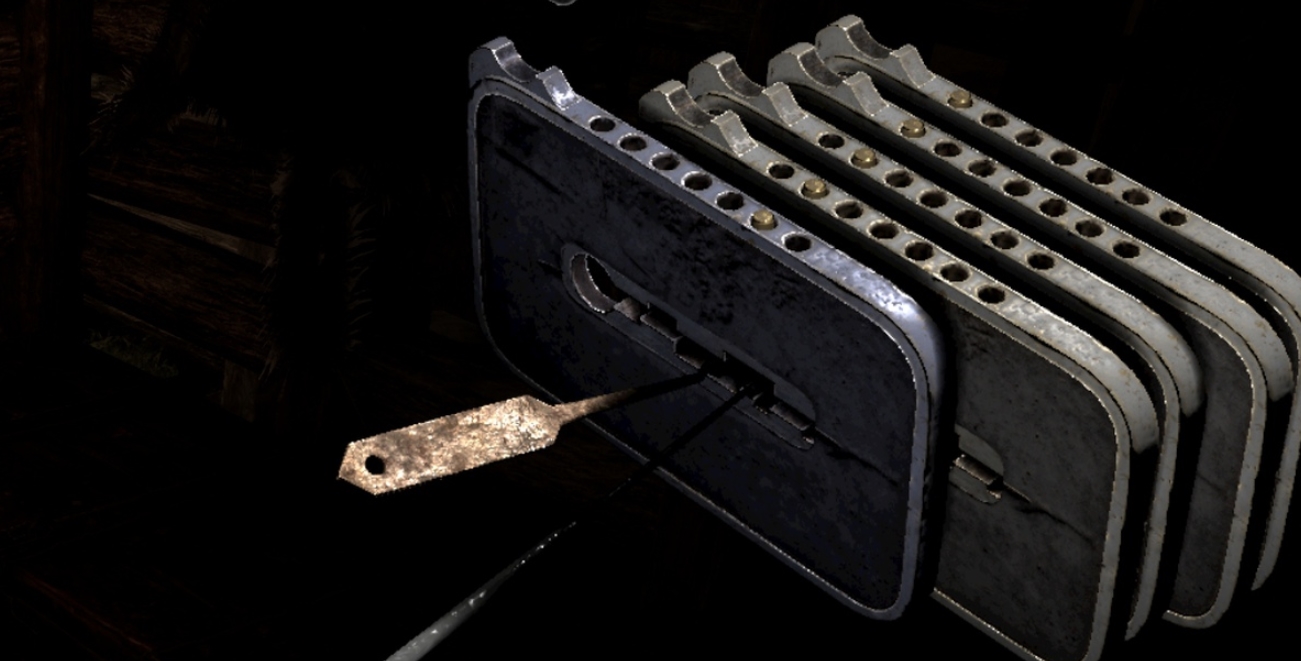 Close-up of lock mechanism with plates and lockpick slot in Gothic 1 Remake