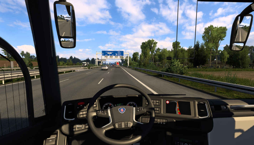 Euro Truck Simulator 2 DLC Coaches — detailed review of three buses, spec comparison table, and passenger transport mechanics - Image 2