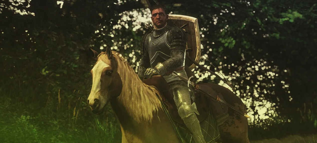 Fully armored knight with shield and arrows riding a horse through the forest — historical realism and combat detail in Warhorse Studios' Kingdom Come: Deliverance series