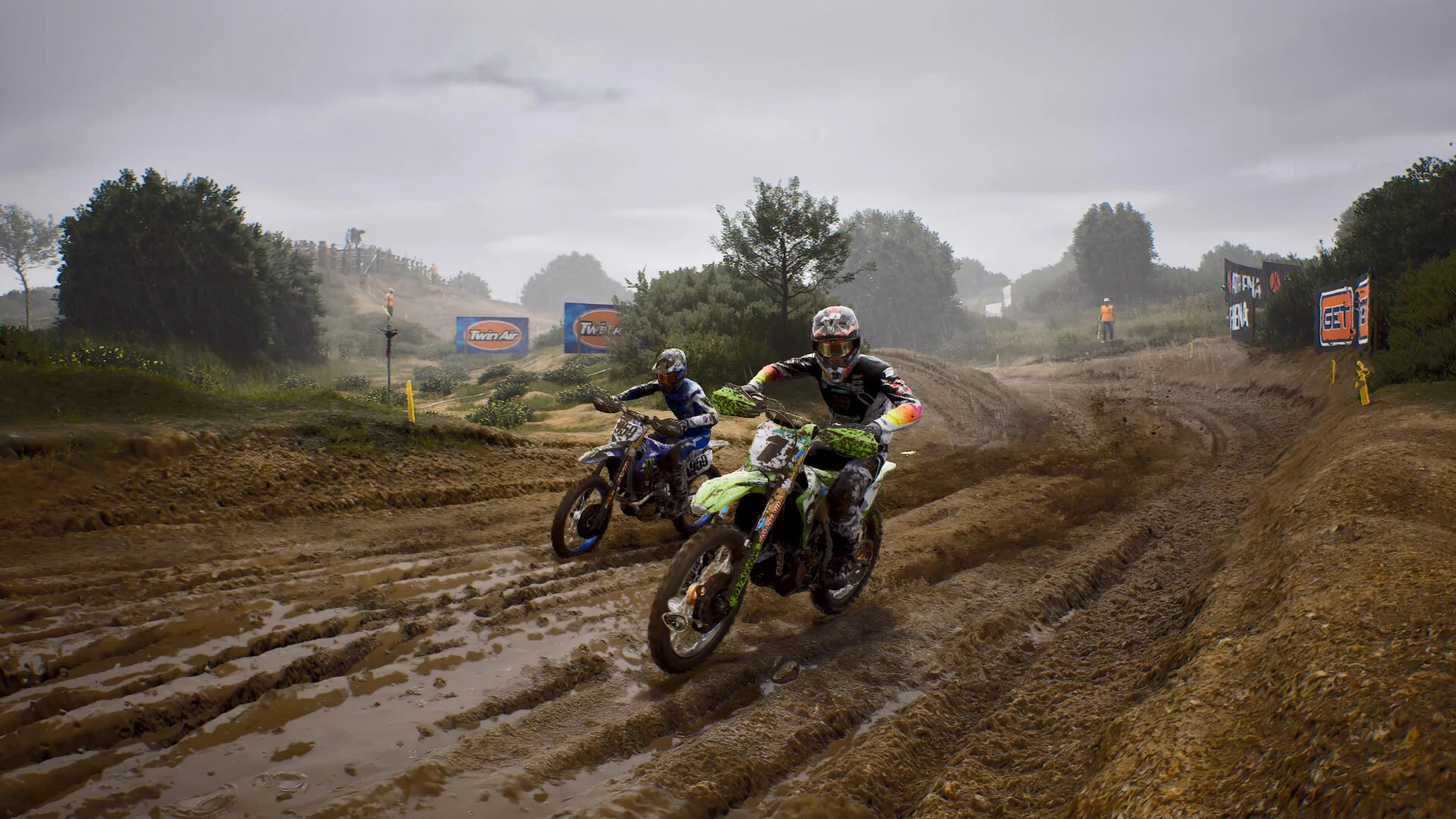 MXGP 26 comes to Steam with rebuilt bike physics and changing track surfaces - Image 2